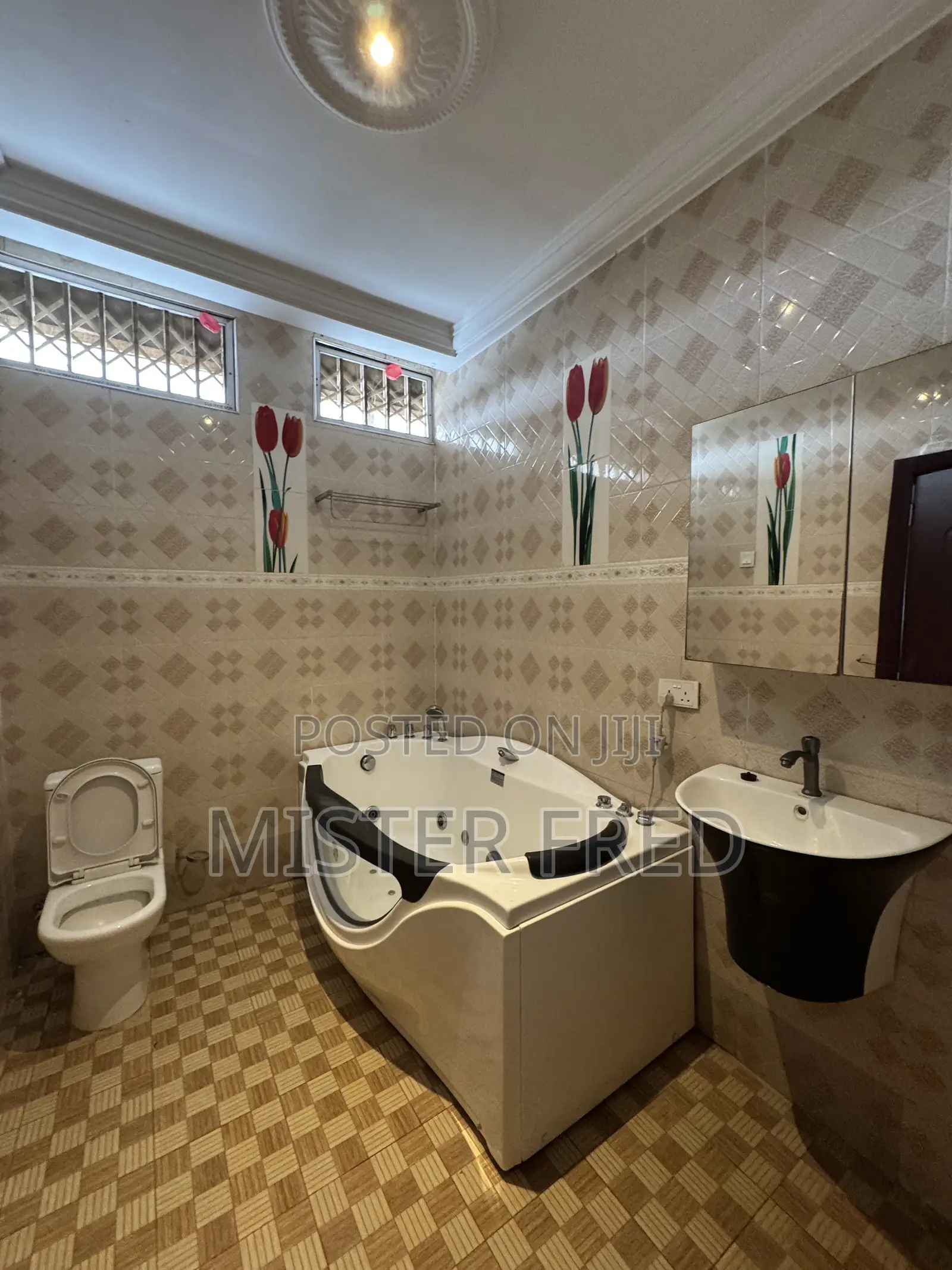 4bdrm Apartment in Tuba, Weija for rent in Weija