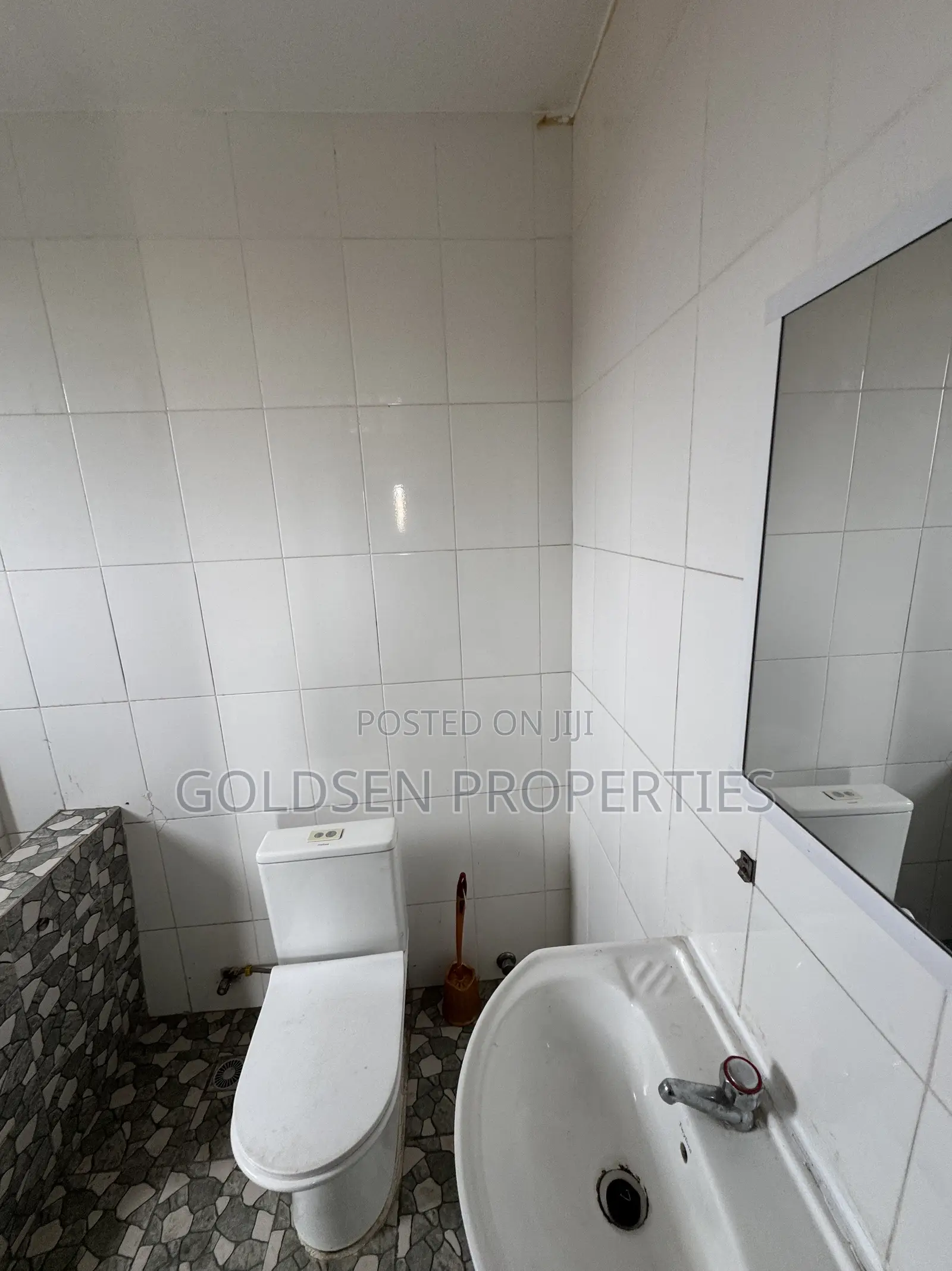 3bdrm Apartment in Mile 7 for rent in Mile 7