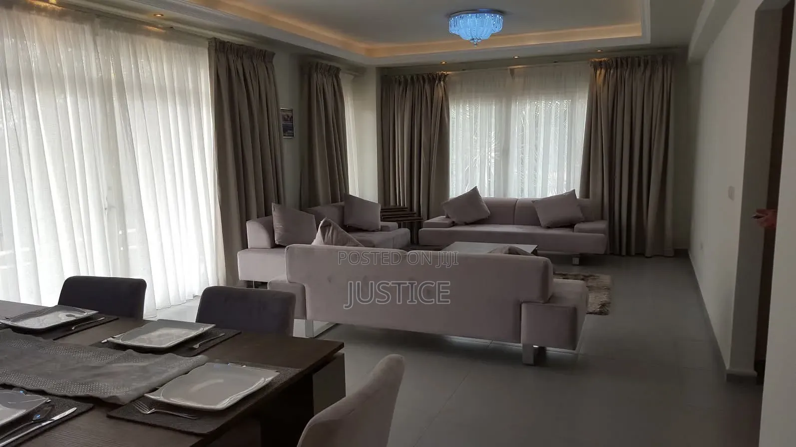 Furnished 3bdrm Apartment in Airport for sale in Airport Residential Area