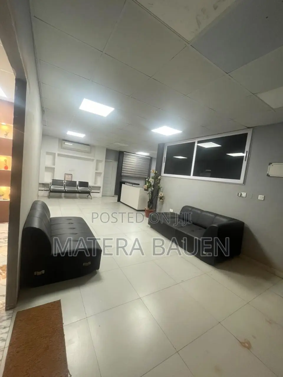 Fully Furnished Office Space With Reception Adenta in Frafraha