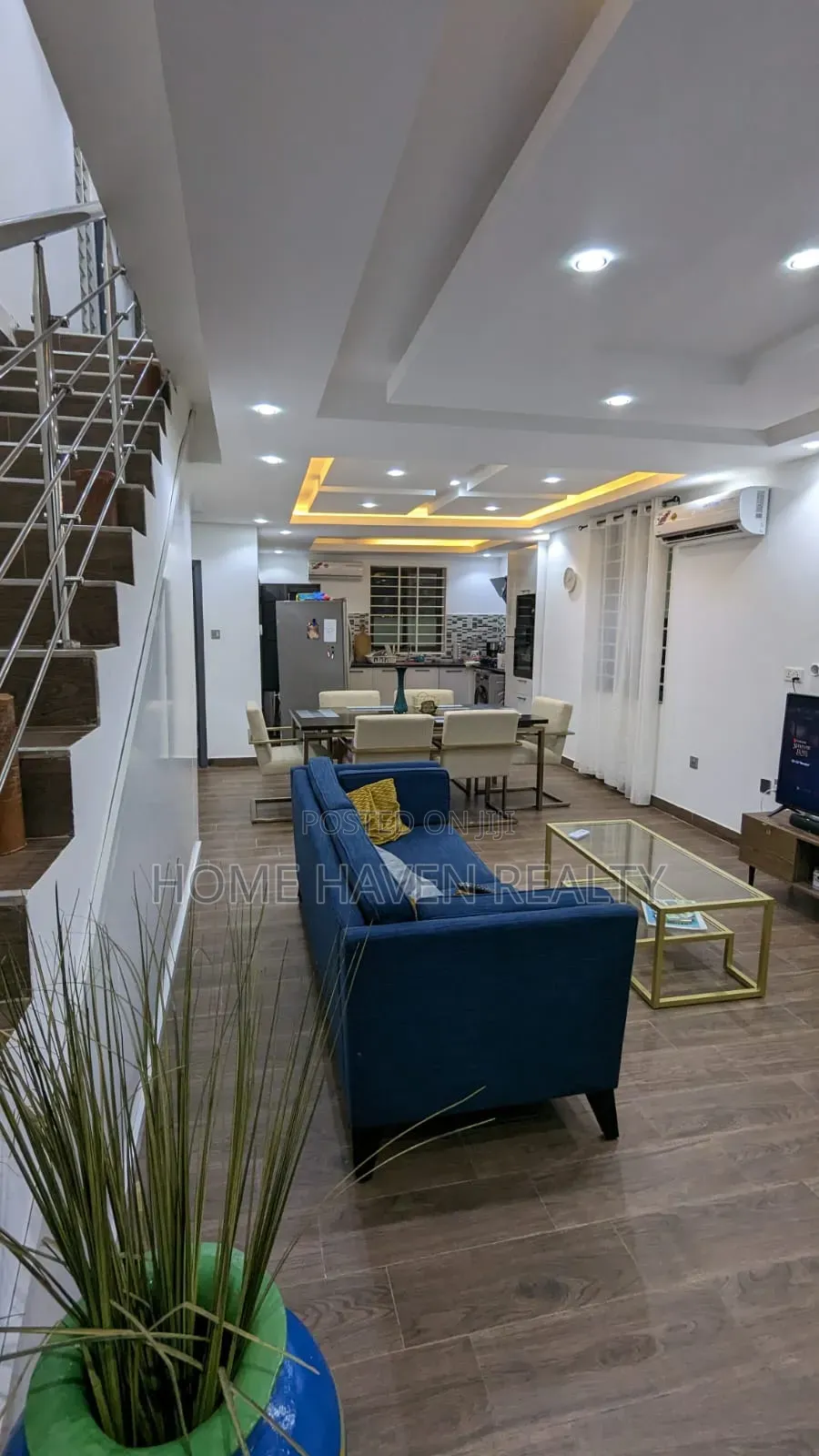 3bdrm House in Ashaley Botwe, School Junction for sale in School Junction