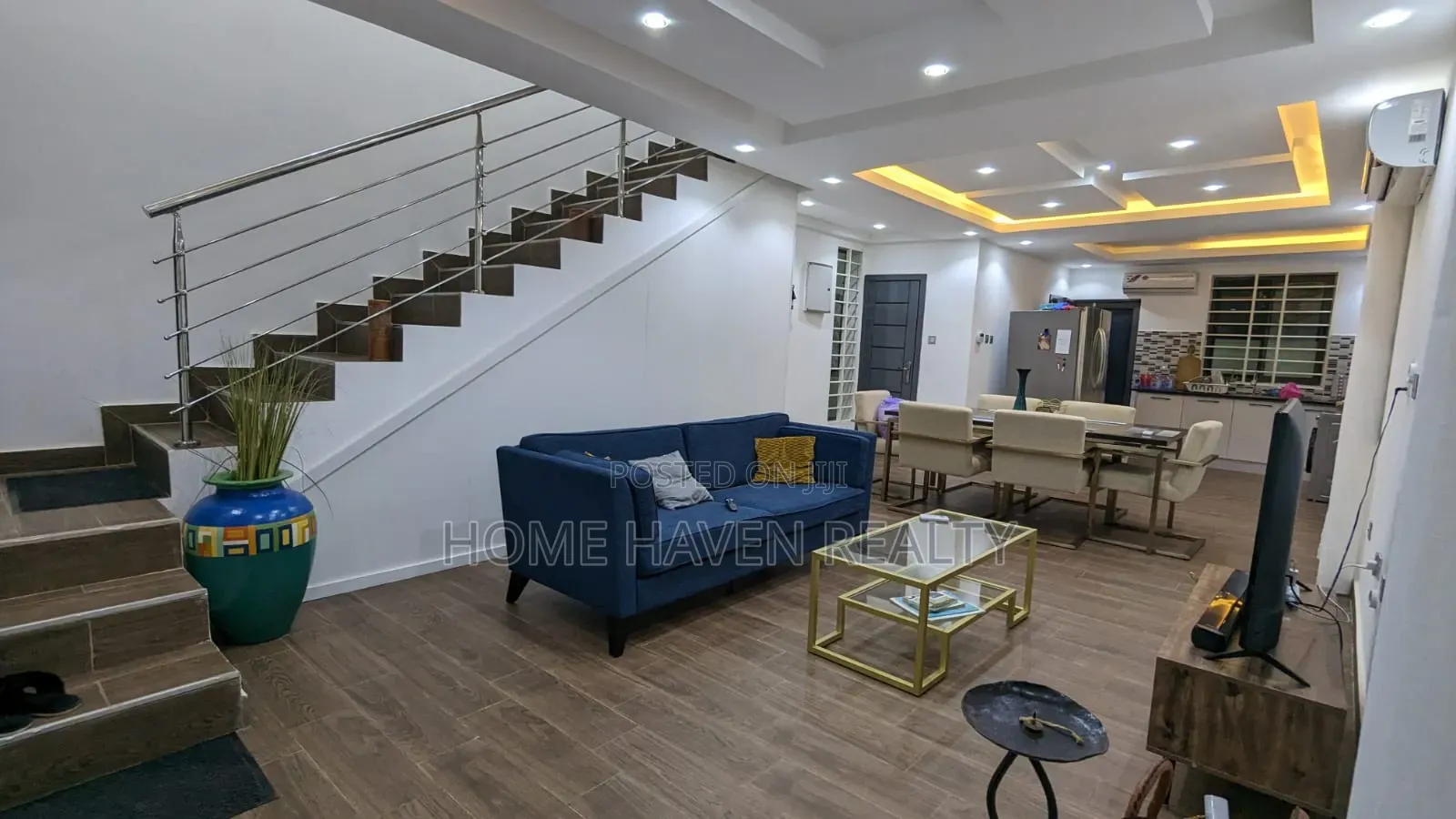 3bdrm House in Ashaley Botwe, School Junction for sale in School Junction