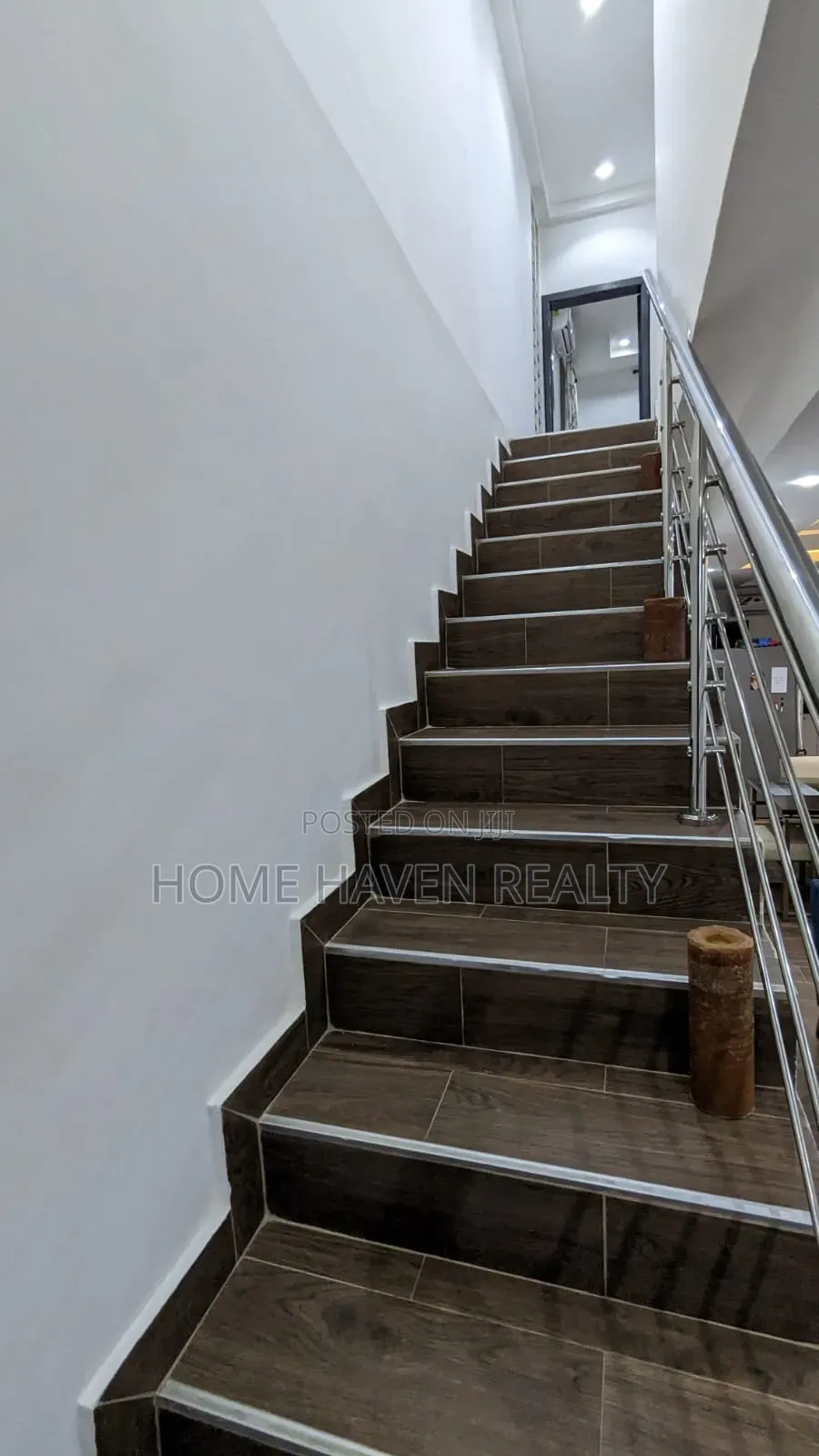 3bdrm House in Ashaley Botwe, School Junction for sale in School Junction