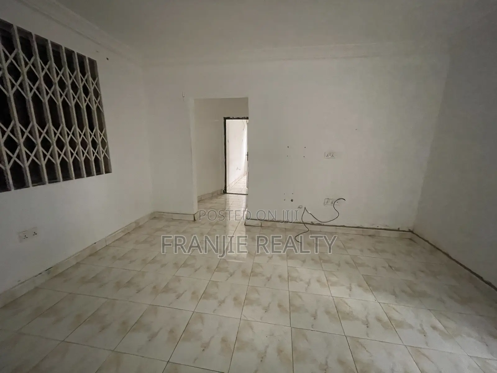 1bdrm Apartment in Franjie Realty, West Hills Mall Area for rent in West Hills Mall Area