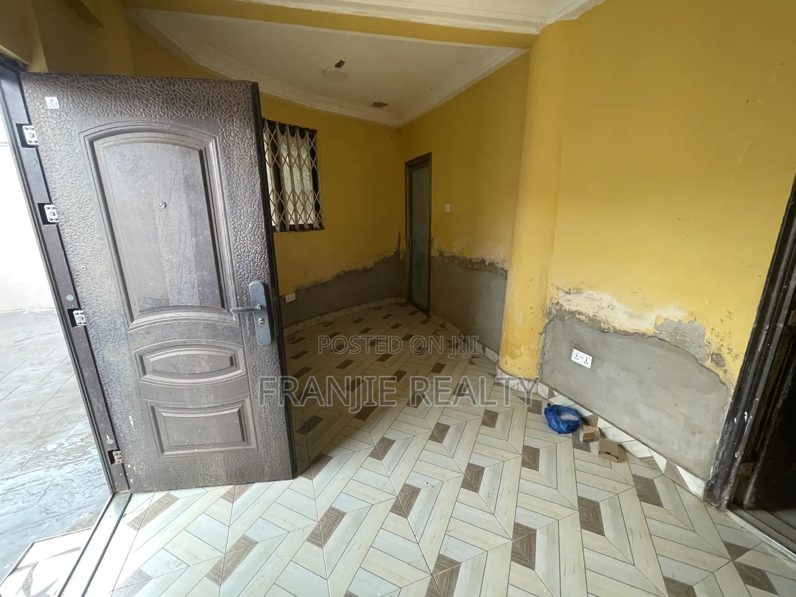 1bdrm Apartment in Franjie Realty, West Hills Mall Area for rent in West Hills Mall Area