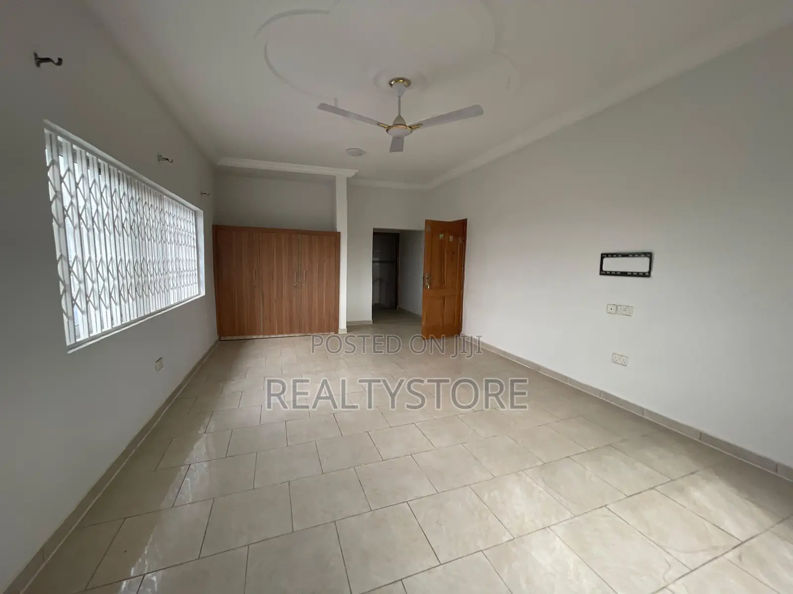 6bdrm Duplex in Cozy Home, Accra Metropolitan for rent in Accra Metropolitan