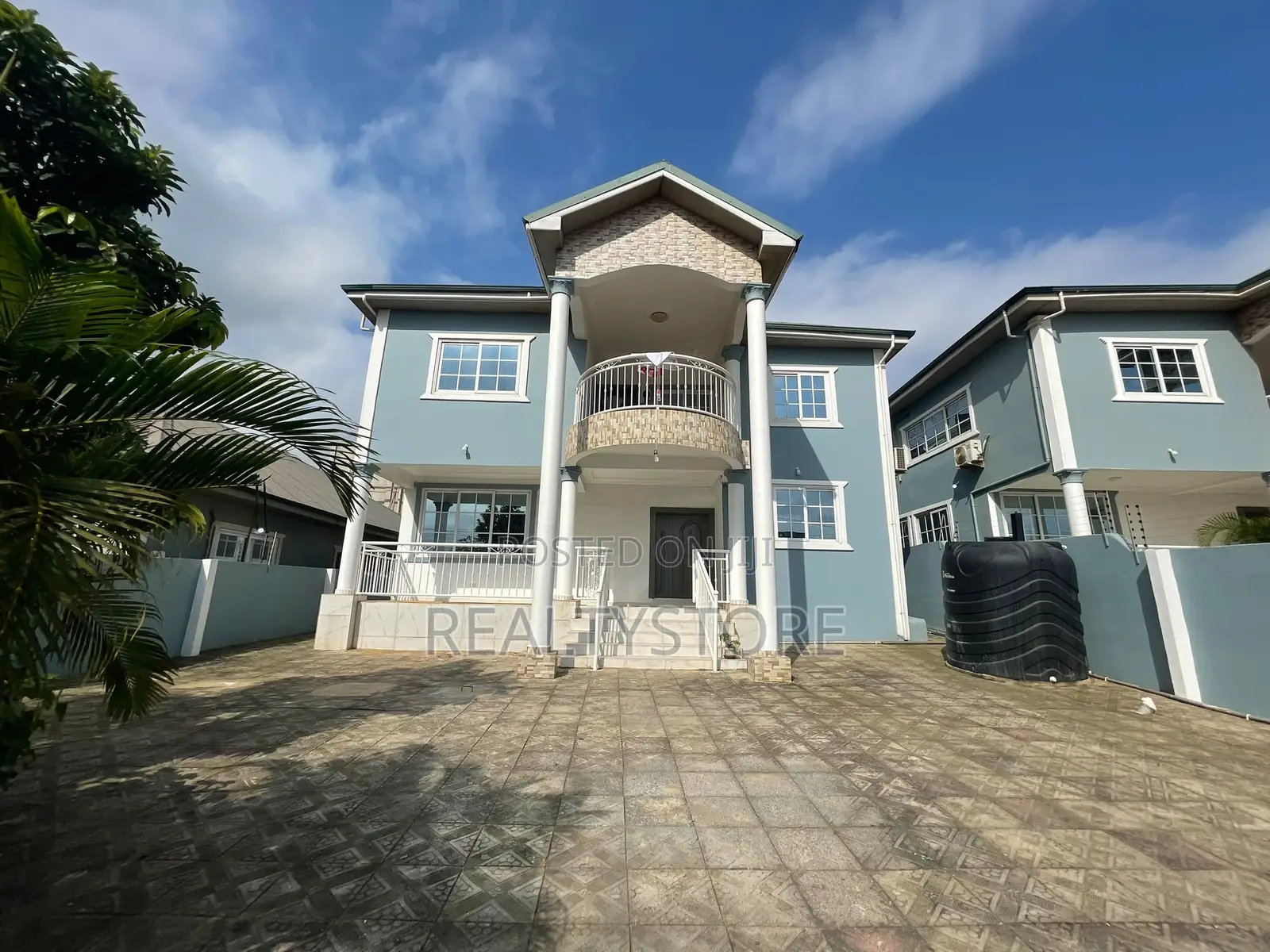 6bdrm Duplex in Cozy Home, Accra Metropolitan for rent in Accra Metropolitan