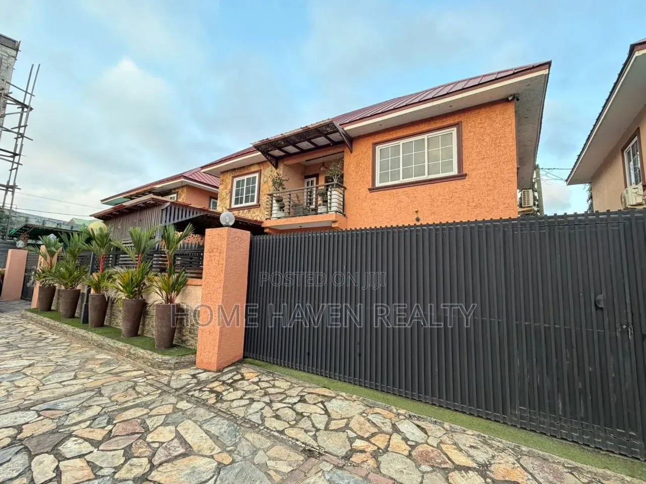 Furnished 3bdrm House in Achimota Golf Hills, School Area for sale in School Area