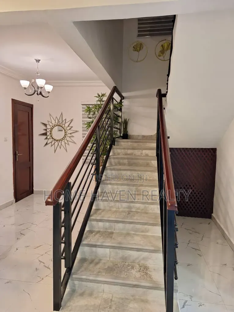 Furnished 3bdrm House in Achimota Golf Hills, School Area for sale in School Area