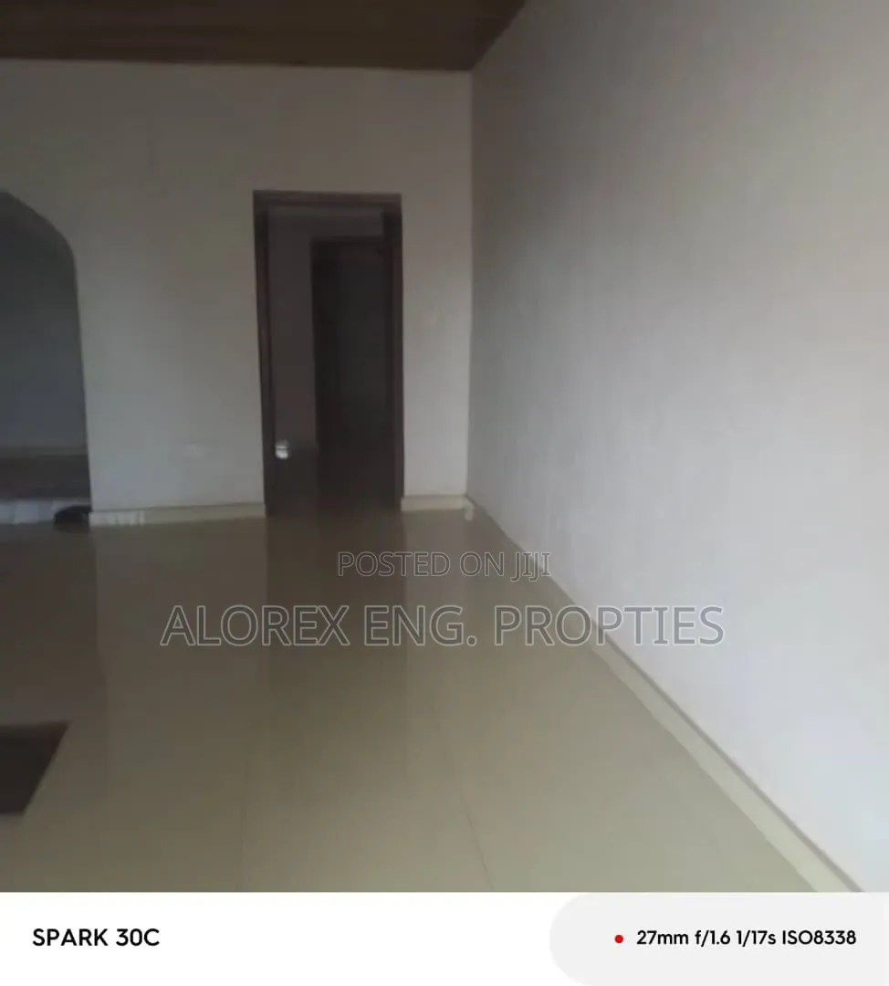 3bdrm House in Malejor Adenta for sale in Malejor