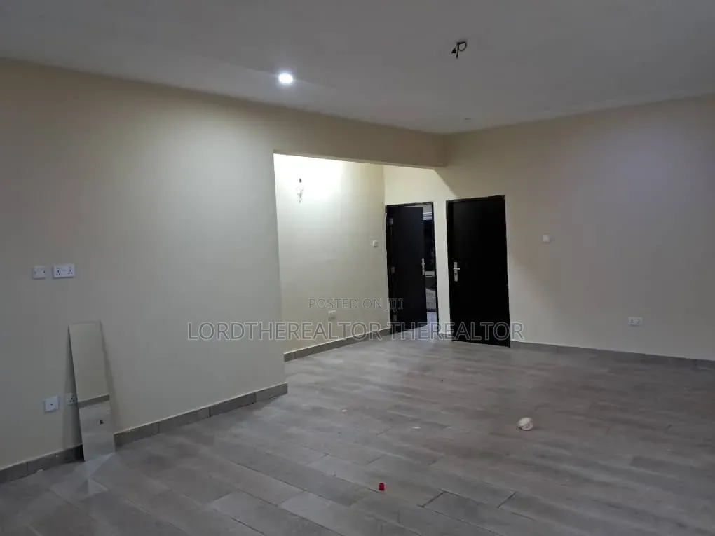 3bdrm Apartment in Ghana Flag for rent in Ghana Flag