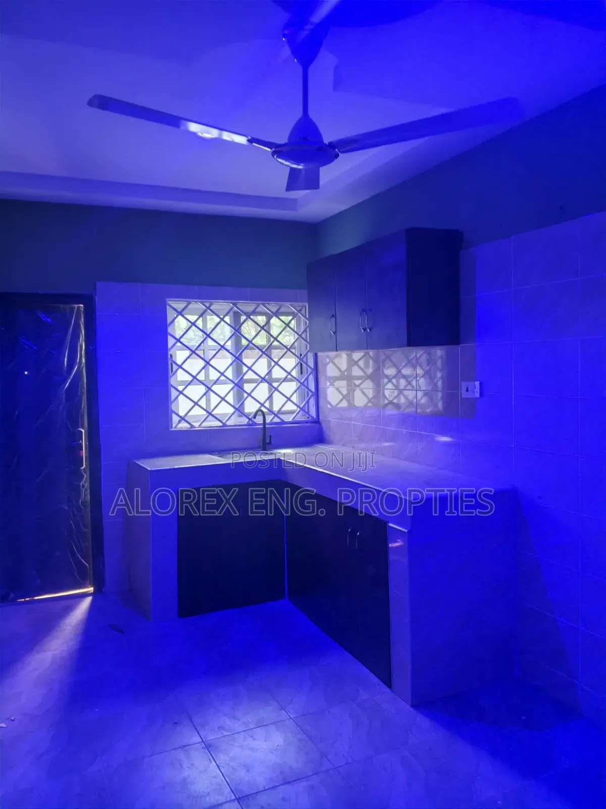 3bdrm Condo in Oyarifa, Tipper, Owusu Ansah for rent in Owusu Ansah