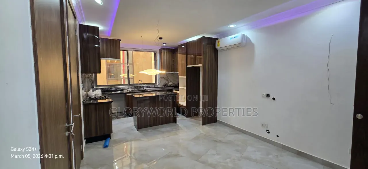 2bdrm Apartment in Baatsona Total for sale in Baatsona Total