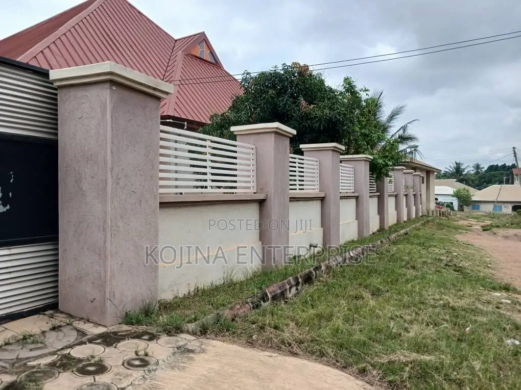 4bdrm House in Ejisu for sale in Ejisu-Juaben Municipal