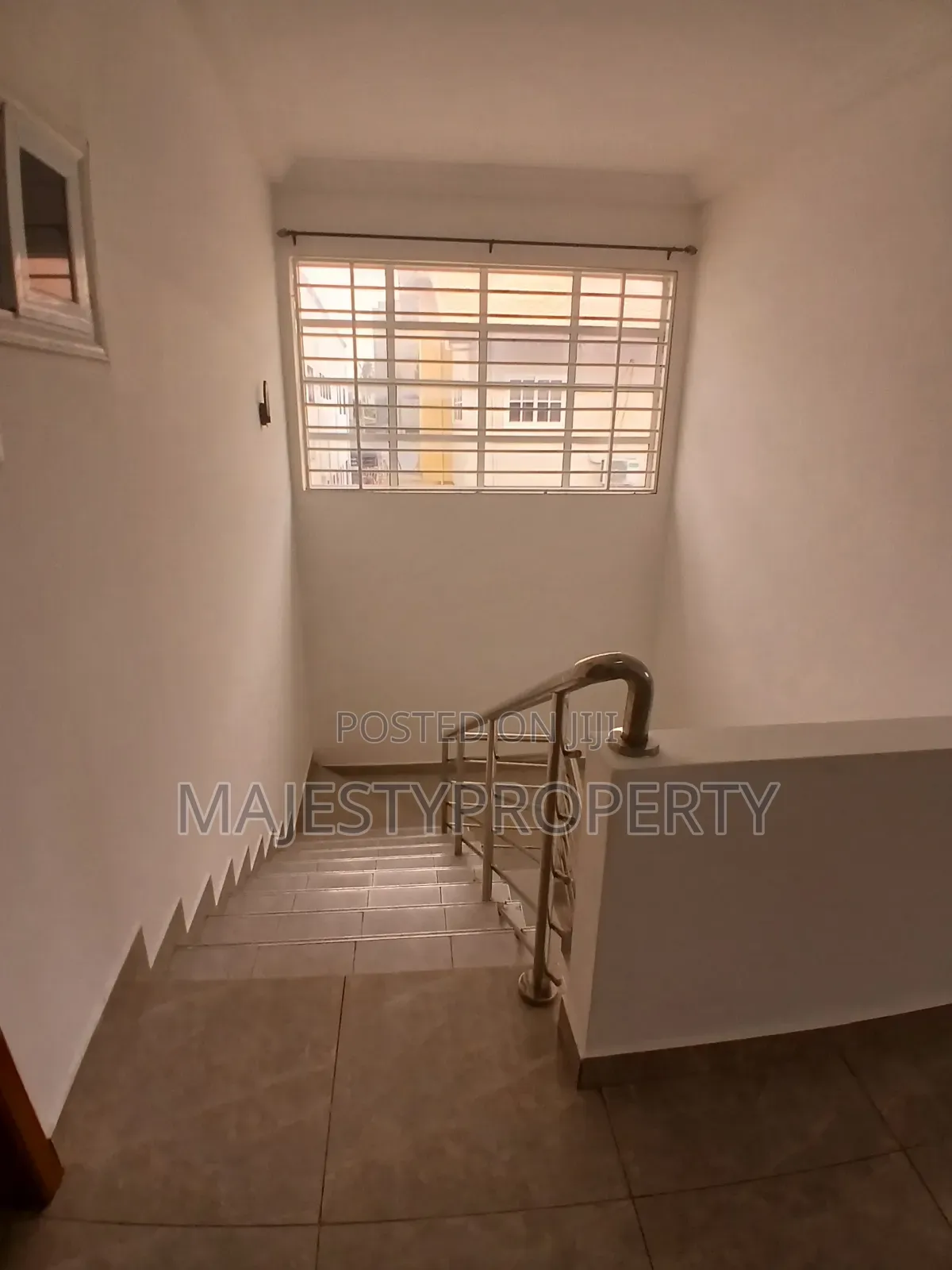 3bdrm House in Batsona, Baatsona Total for rent in Baatsona Total