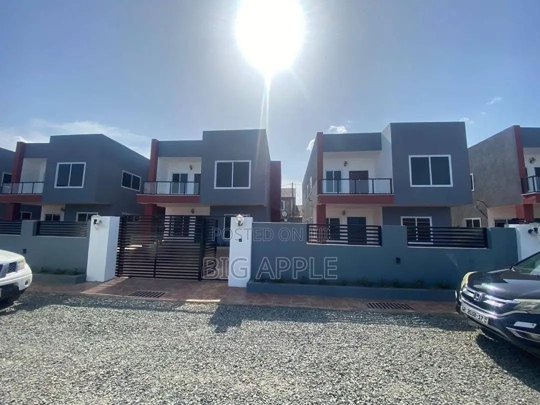 4bdrm House in Botwe for rent in Ashaley Botwe