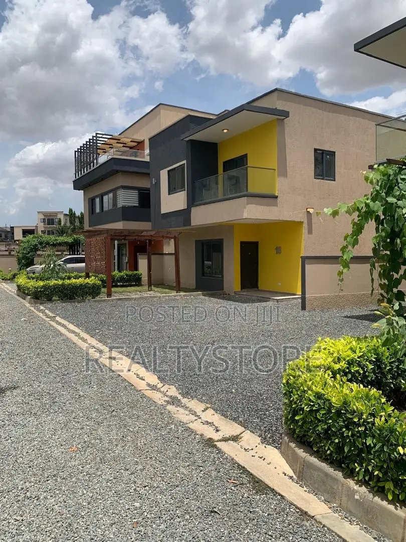 2bdrm Duplex in Cozy Home, Abokobi for sale in Abokobi
