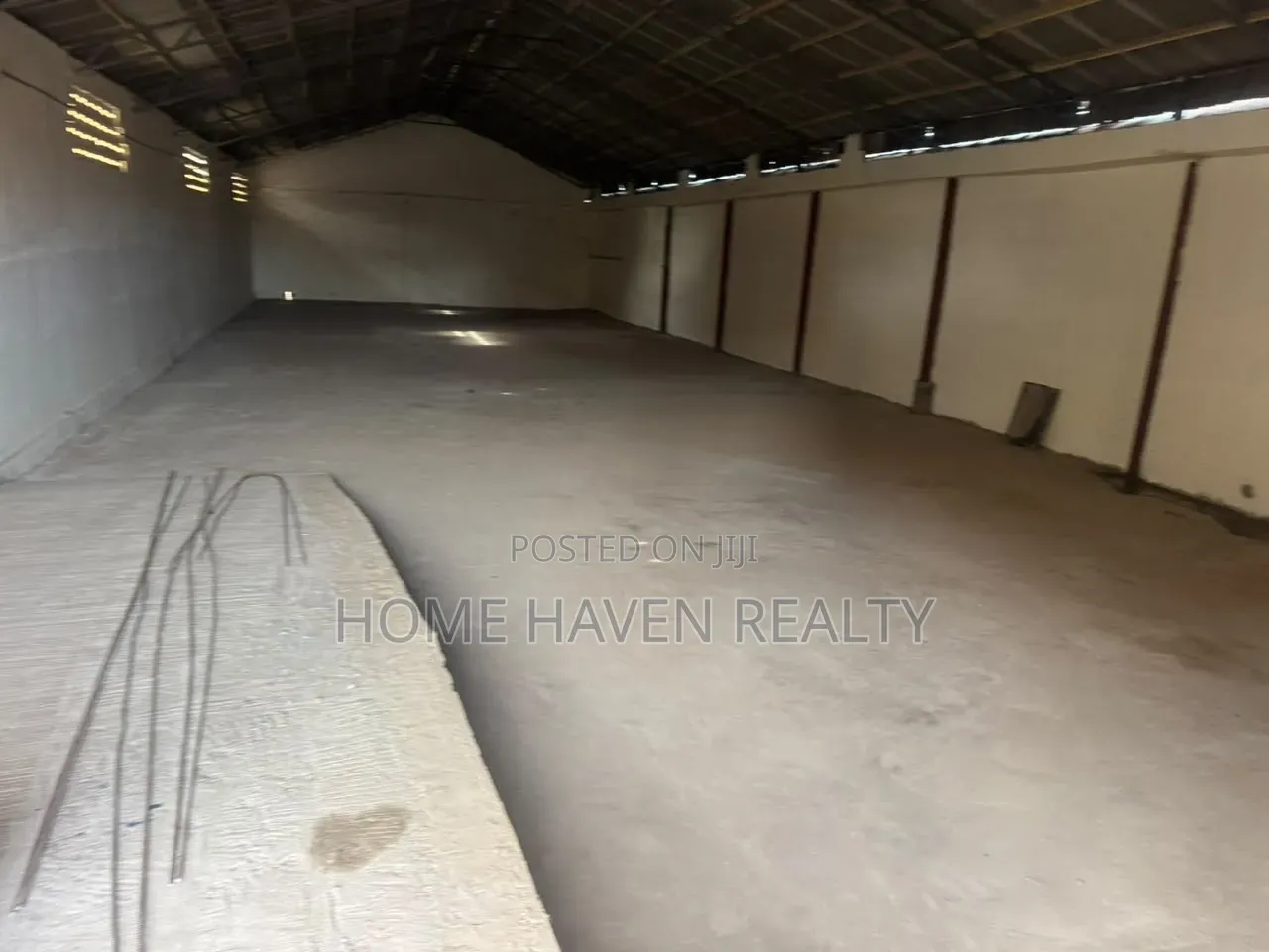 1250 Square Meter Warehouse for Rent at Circle Avenor in Circle Station Area