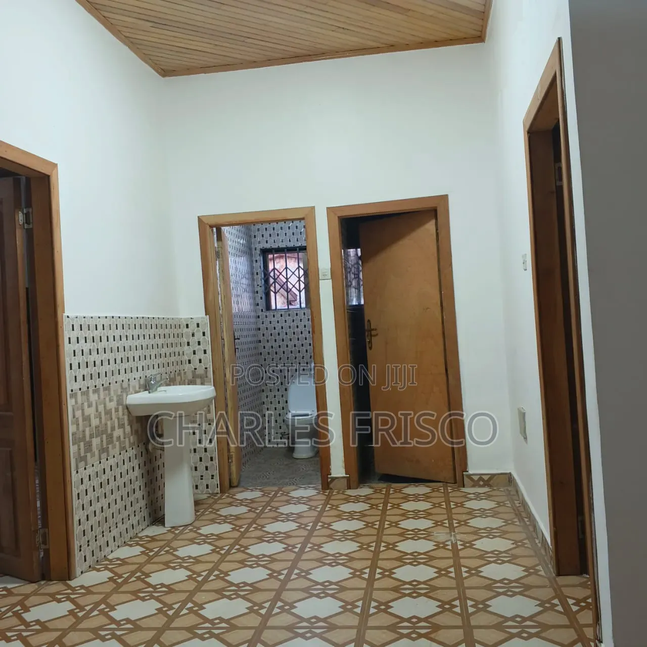 6bdrm House in Nanakrom, School Junction for rent in School Junction