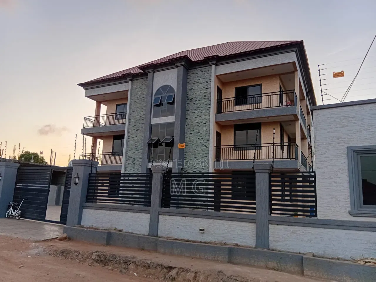 2bdrm Apartment in Tdc Housing Estate, Tema Metropolitan for rent in Tema Metropolitan