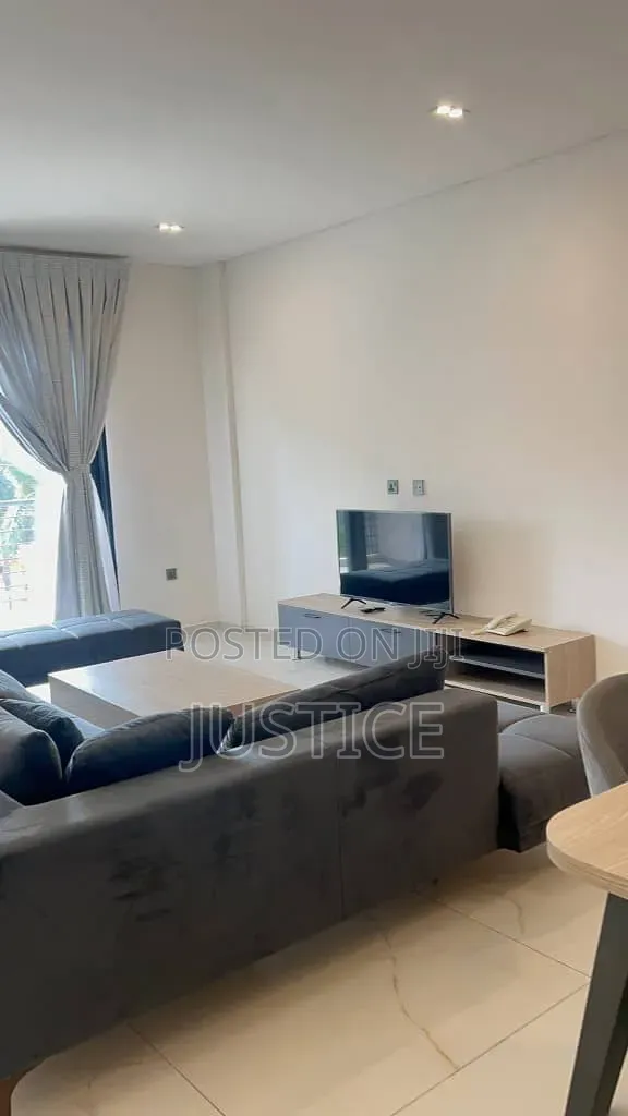 2bdrm Apartment in Abelemkpe, Perez Chapel Area for sale in Perez Chapel Area