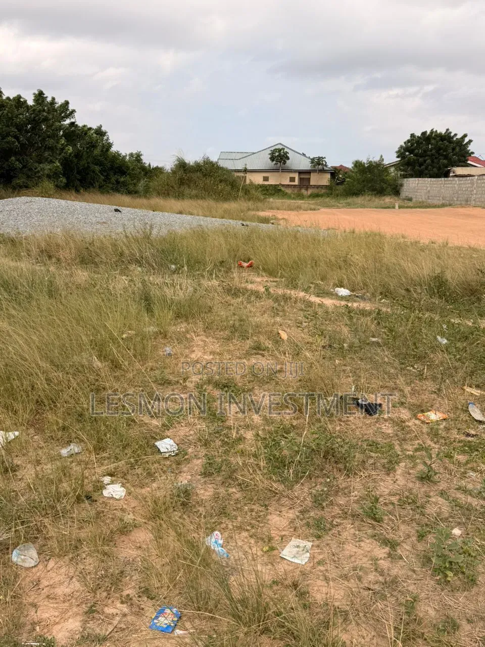 5 Plots of Land at Around Batsonaa Police in Burma Camp