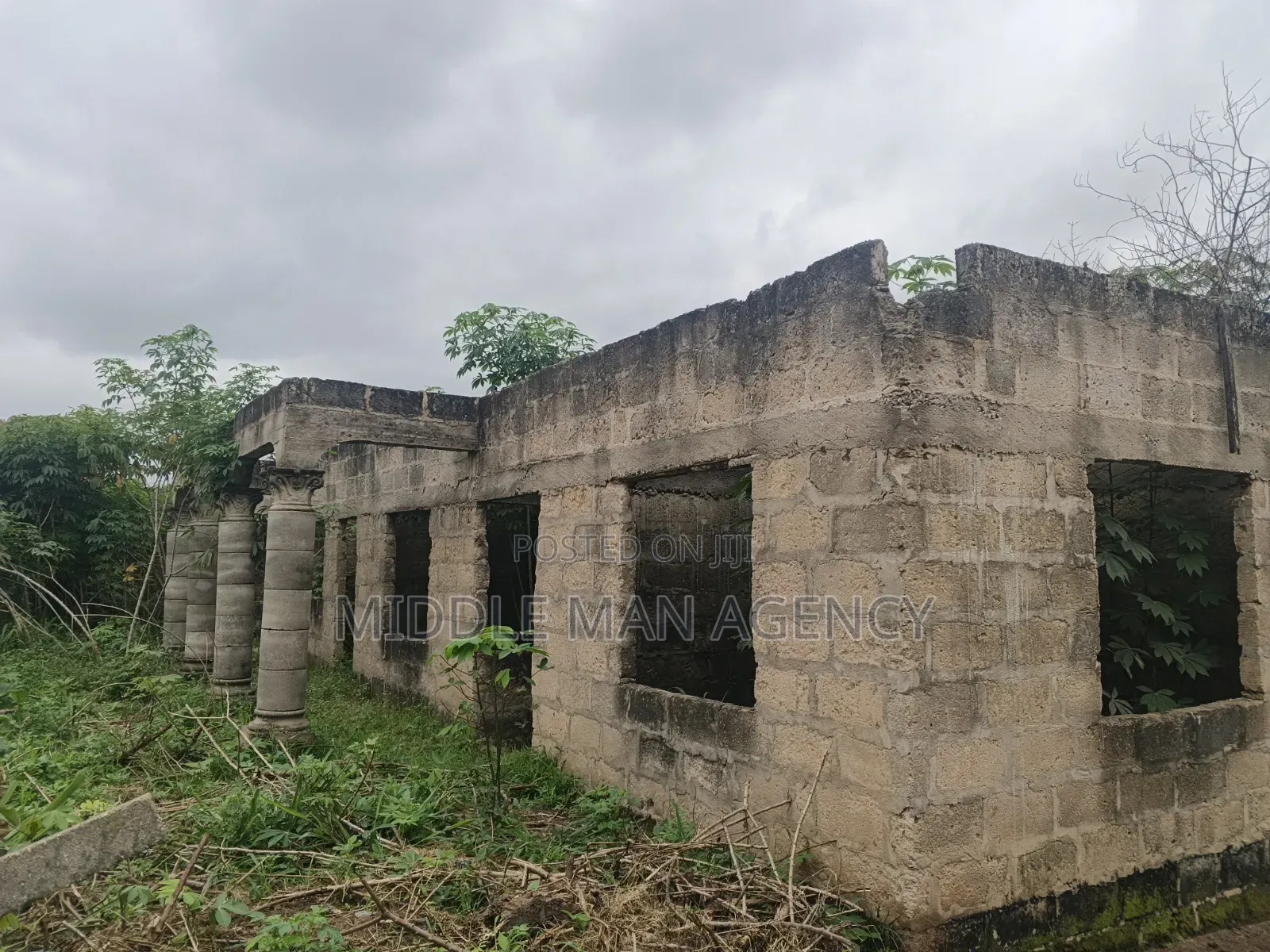 12bdrm House in Ejisu-Juaben Municipal for sale in Ejisu-Juaben Municipal