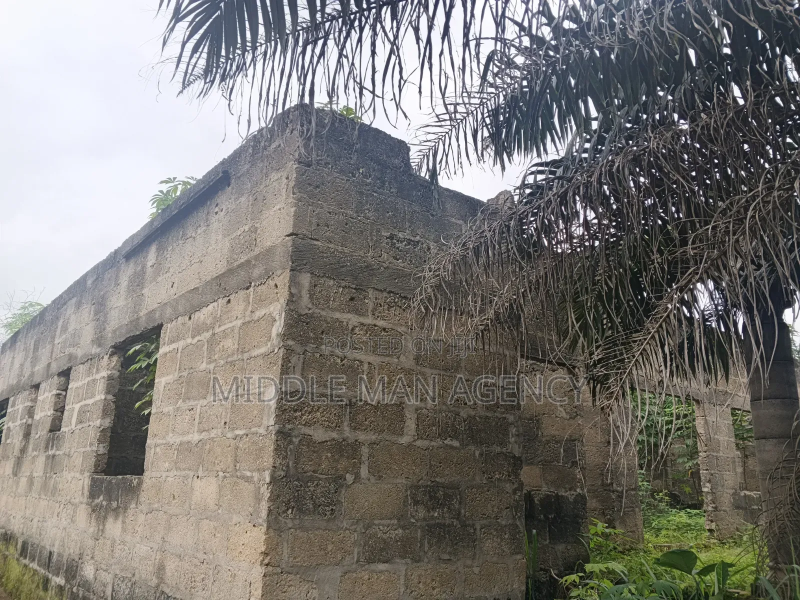 12bdrm House in Ejisu-Juaben Municipal for sale in Ejisu-Juaben Municipal