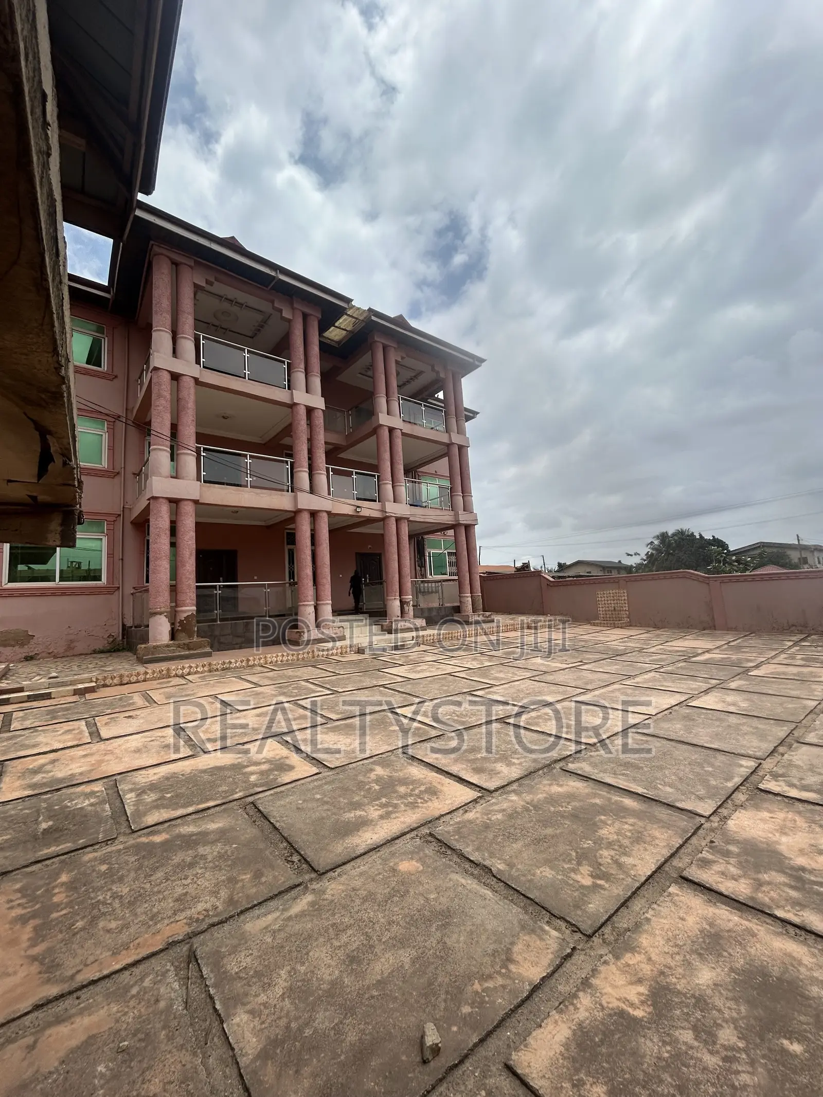 2bdrm Apartment in Cozy Home, Accra Metropolitan for rent in Accra Metropolitan
