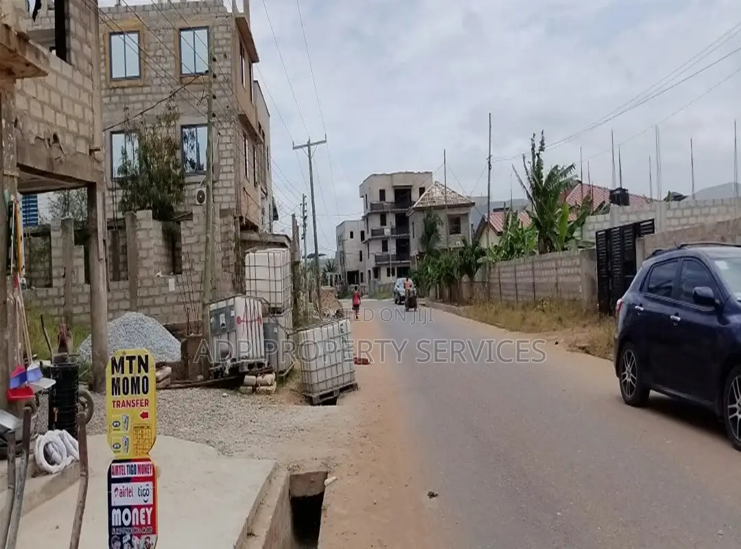 2bdrm House in Tse Addo, Accra Metropolitan for sale in Accra Metropolitan