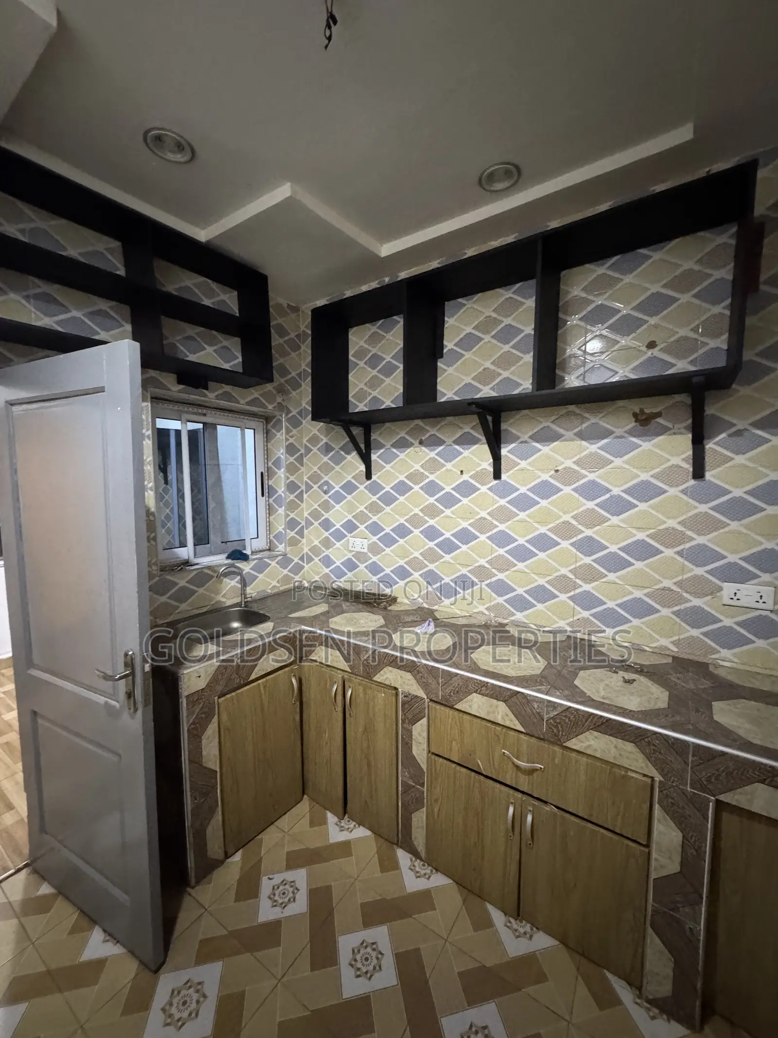 2bdrm Apartment in Sowutwuom for rent in Sowutwuom