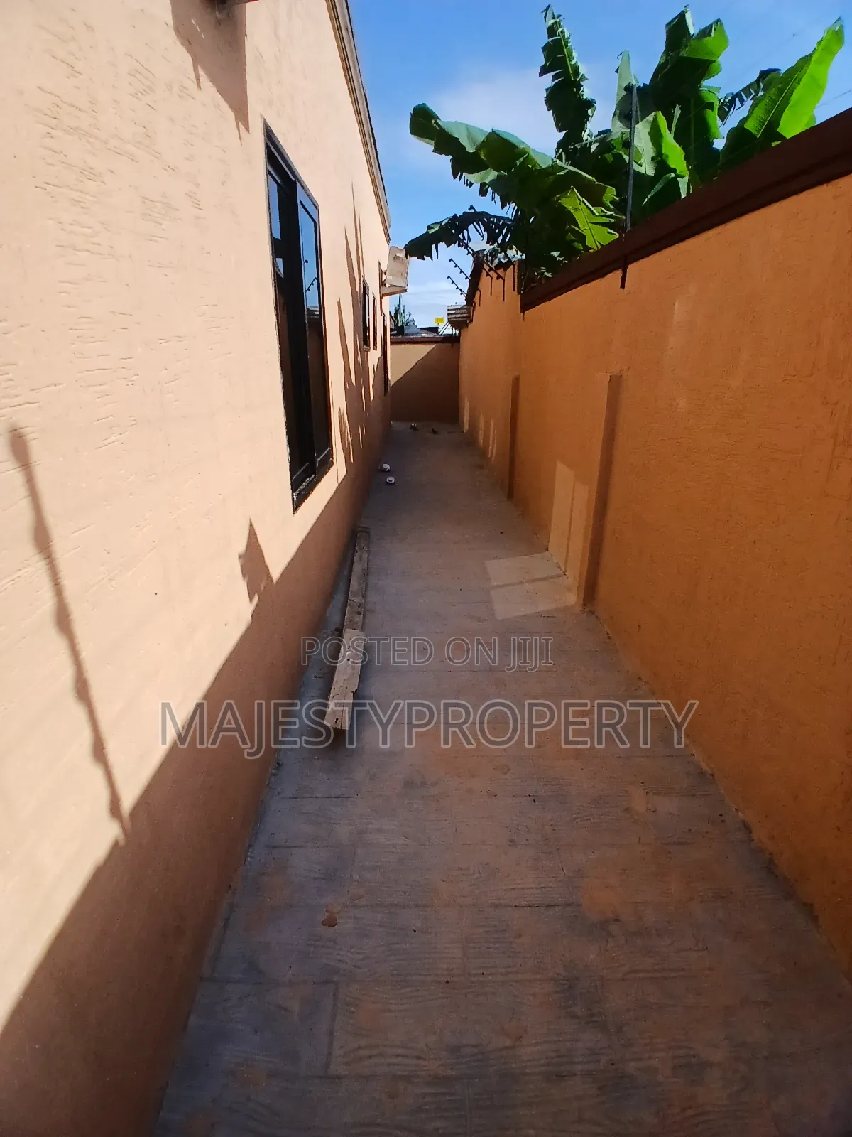 3bdrm House in Batsona, Baatsona Total for sale in Baatsona Total