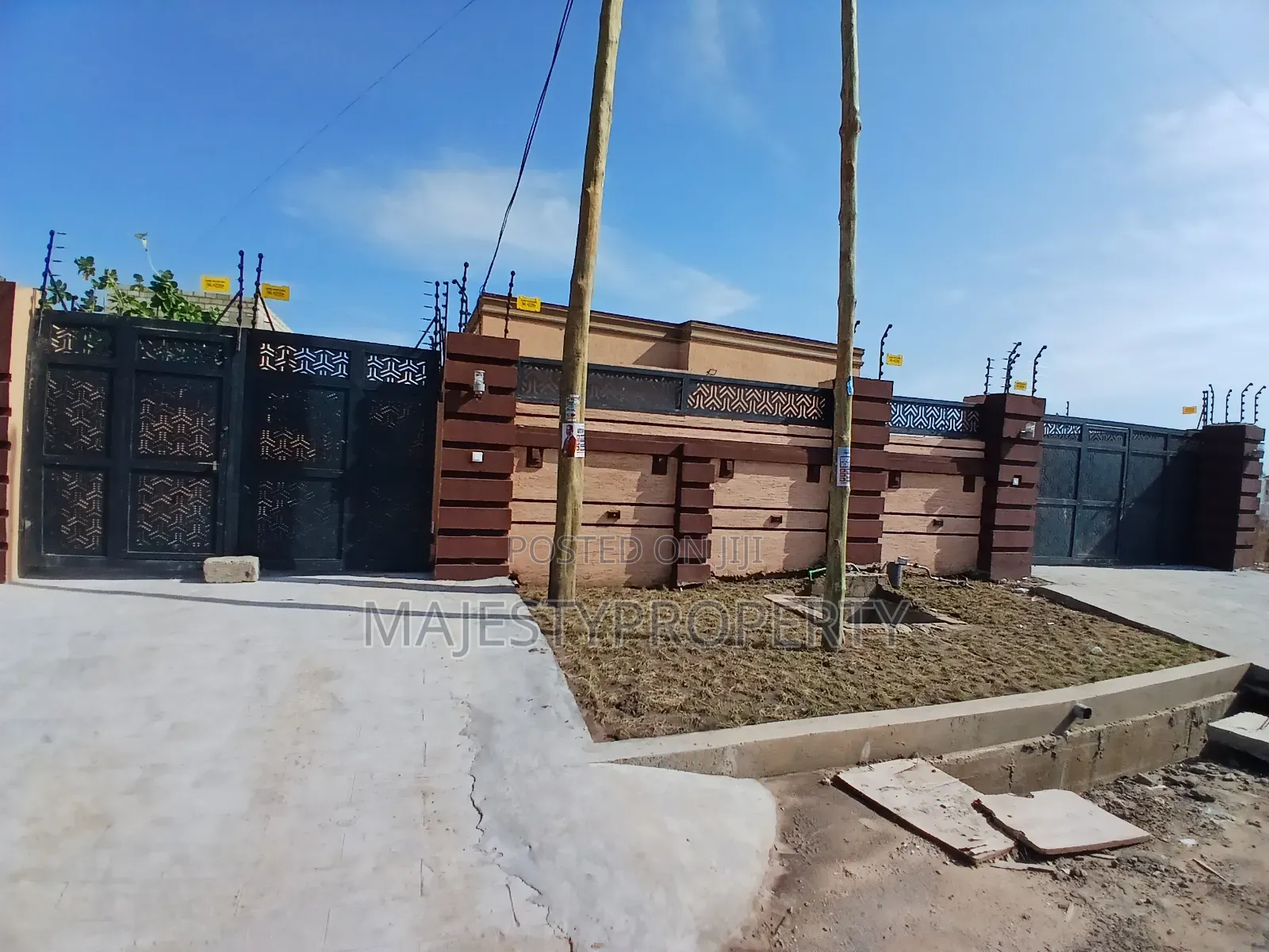 3bdrm House in Batsona, Baatsona Total for sale in Baatsona Total