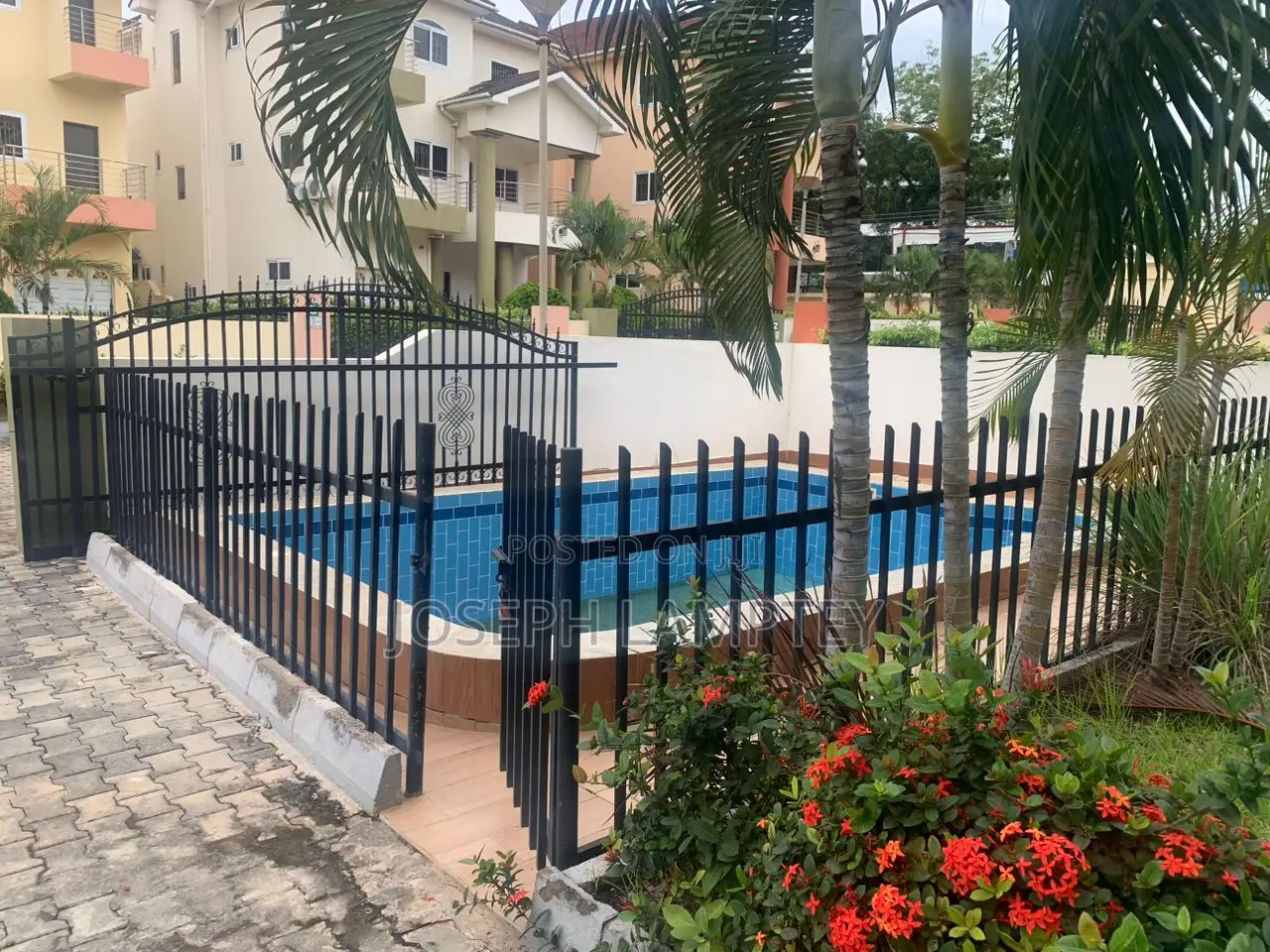 Furnished 5bdrm Townhouse / Terrace in Joseph Lamptey, US Embassy Area in US Embassy Area