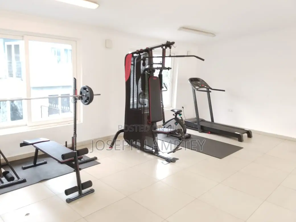 4bdrm Townhouse / Terrace in Joseph Lamptey, US Embassy Area for rent in US Embassy Area