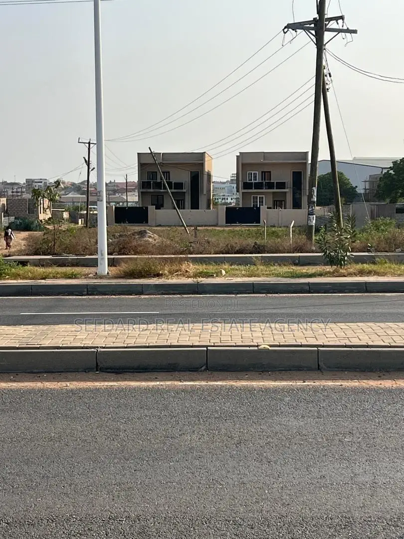 4bdrm House in Sefdard Properties, Ashaley Botwe for sale in Ashaley Botwe
