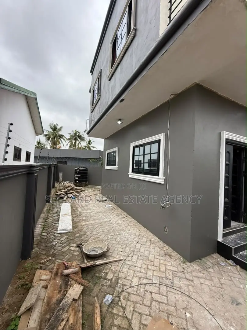 2bdrm House in Sefdard Properties, Awoshie for sale in Awoshie