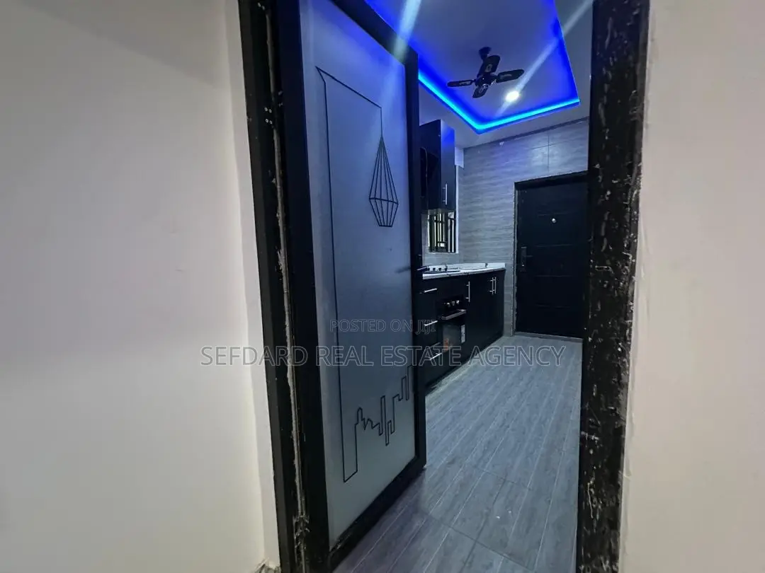 5bdrm Duplex in Sefdard Properties, Pokuase for rent in Pokuase