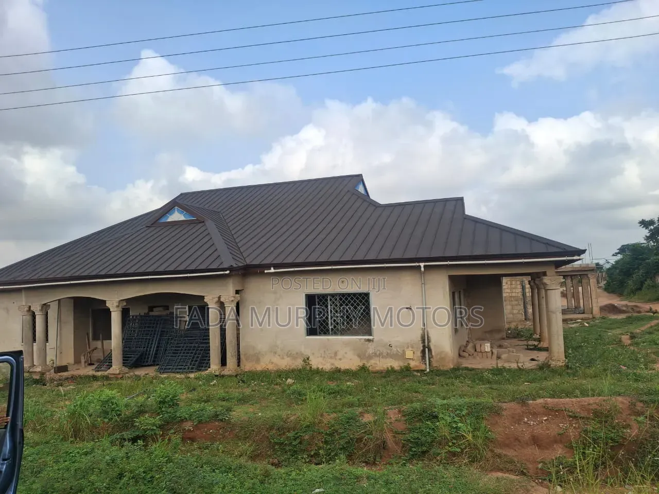 8bdrm House in Kumasi Metropolitan for sale in Kumasi Metropolitan