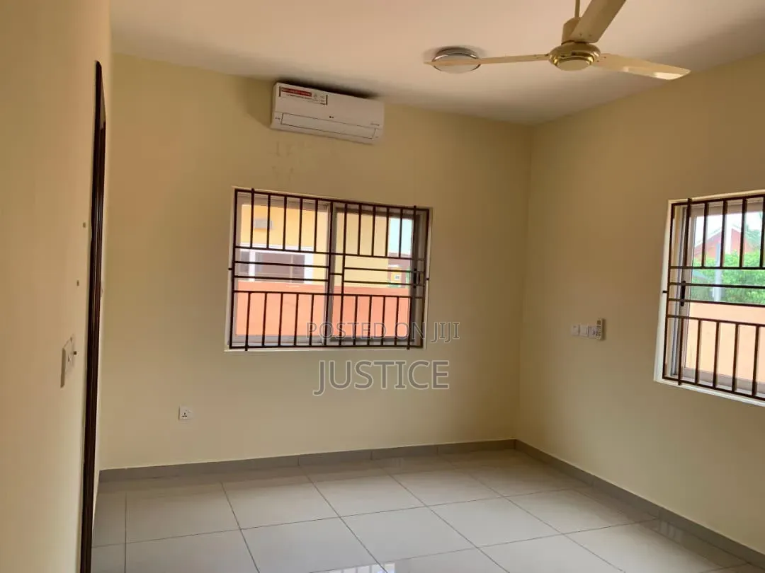 3bdrm House in Tema Community 25 for rent in Community 25