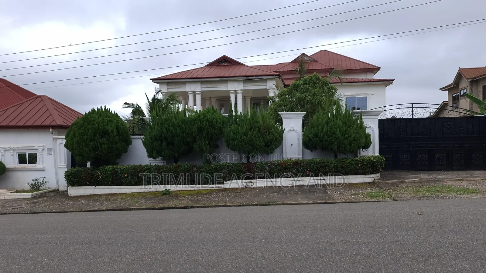 7bdrm House in Trimude Agency And, Kumasi Metropolitan for sale in Kumasi Metropolitan