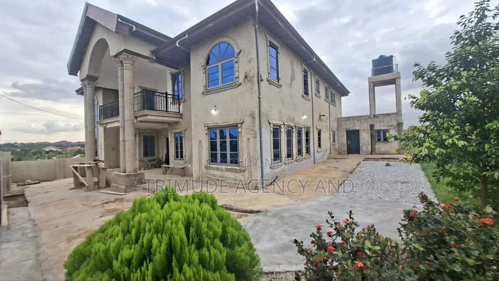 4bdrm House in Trimude Agency And, Kumasi Metropolitan for sale in Kumasi Metropolitan