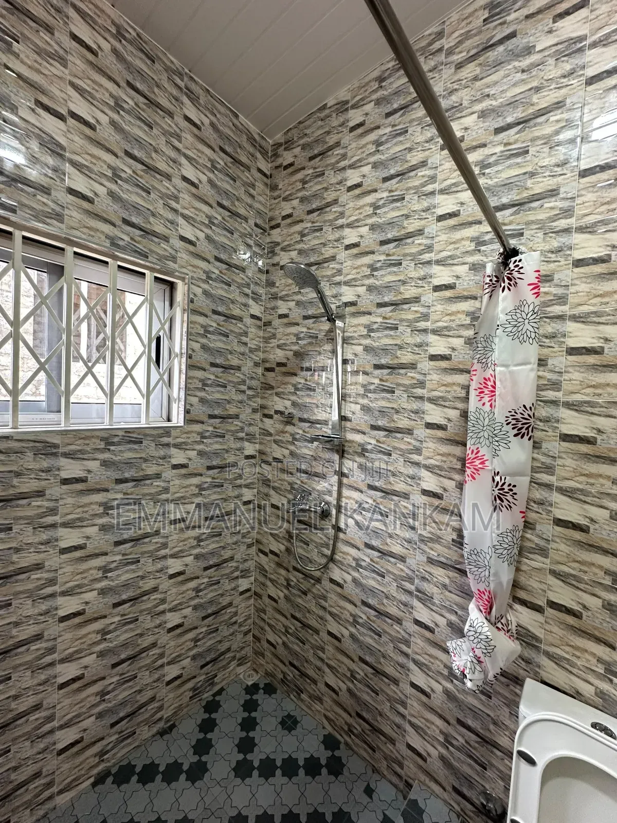 3bdrm Apartment in American House for rent in American House