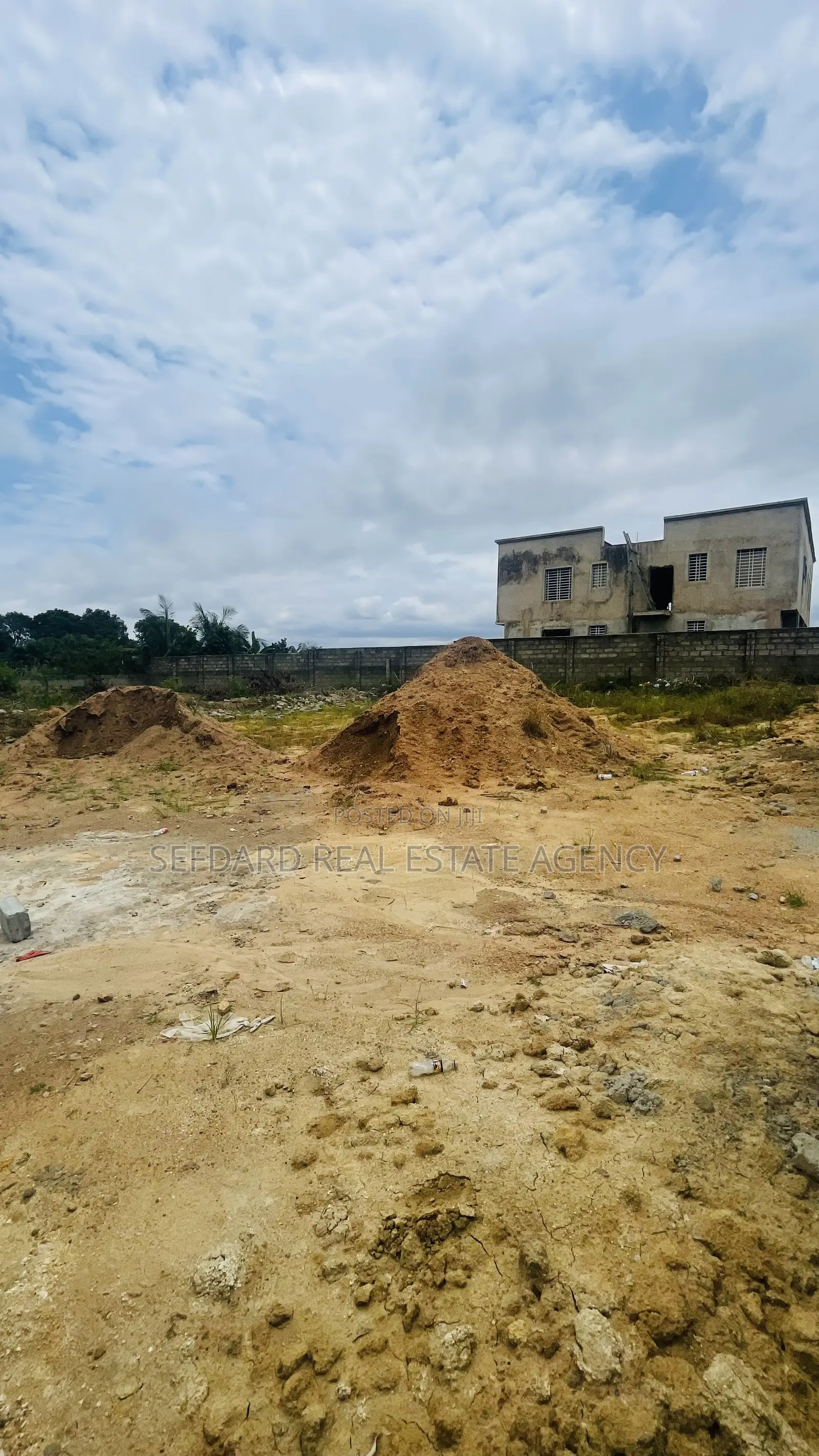 2 Plots of Titled Land for Sale – Amasaman Onyansana in Amasaman