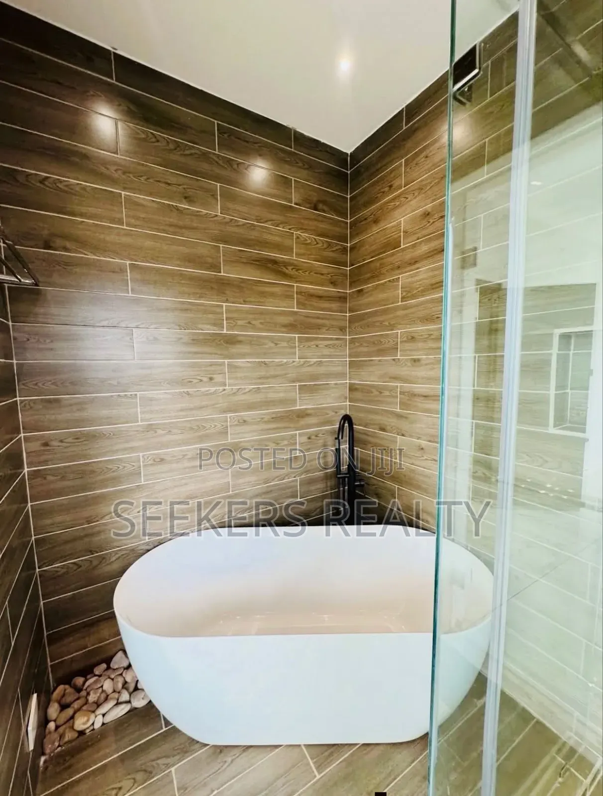 3bdrm House in Seekers Realty, Nmai-Dzorn for sale in Nmai-Dzorn