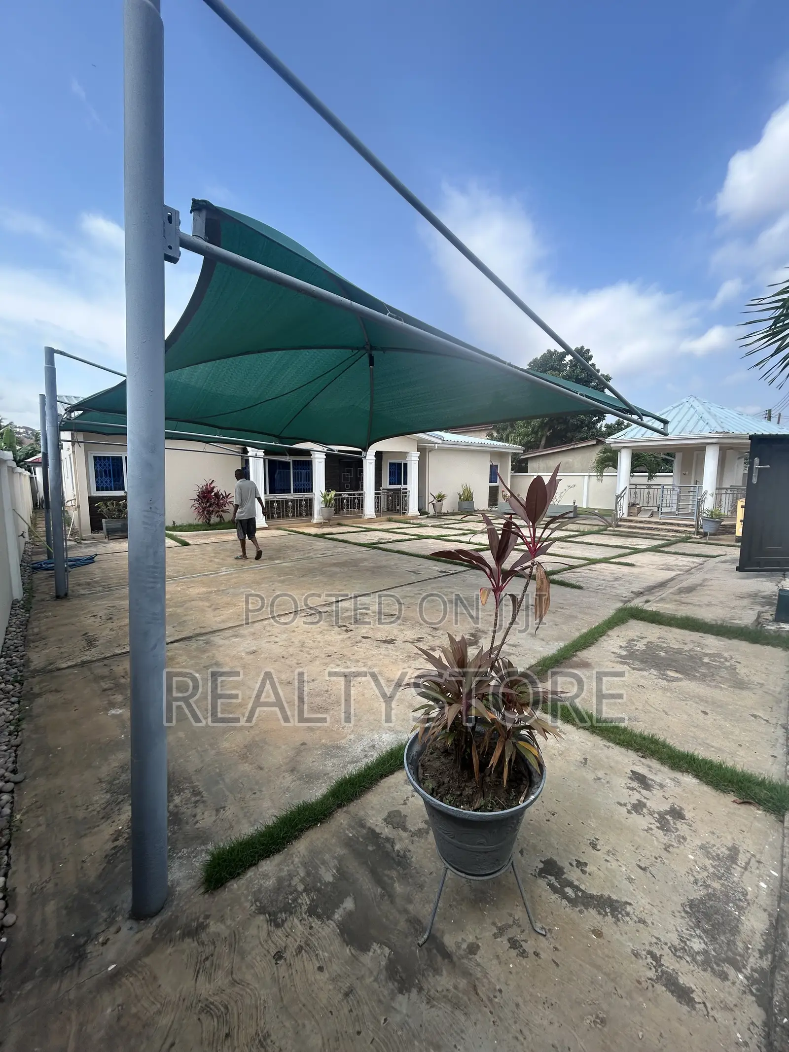 5bdrm House in Realtor Store, Accra Metropolitan for rent in Accra Metropolitan