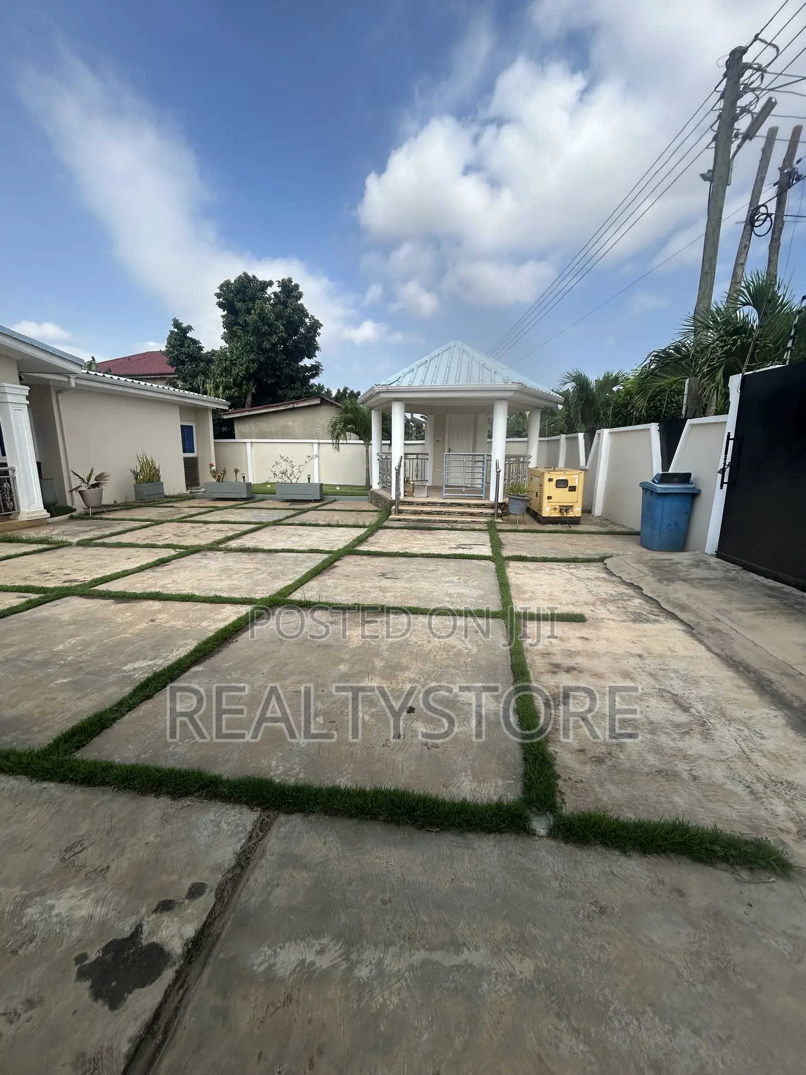 5bdrm House in Realtor Store, Accra Metropolitan for rent in Accra Metropolitan
