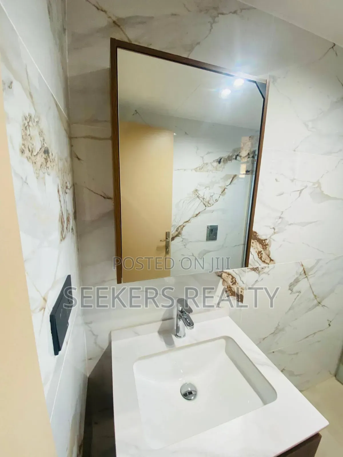 Furnished 1bdrm Apartment in Seekers Realty, Dzorwulu for rent in Dzorwulu