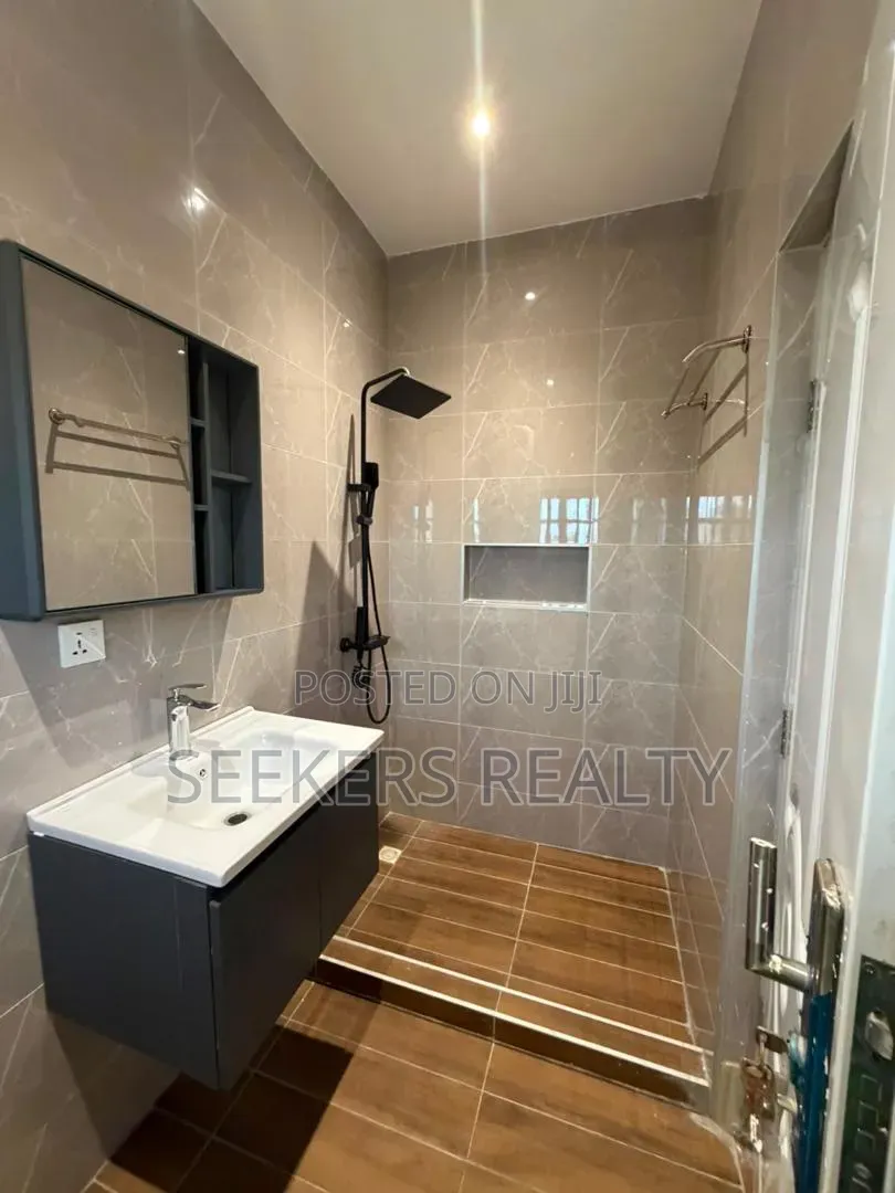 3bdrm Apartment in Seekers Realty, Danquah Circle for rent in Danquah Circle