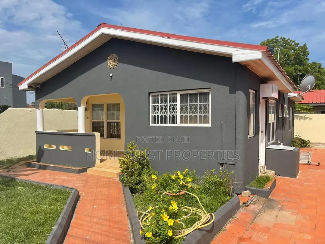 Furnished 2bdrm House in East Legon, Boundary Road Area for rent in Boundary Road Area